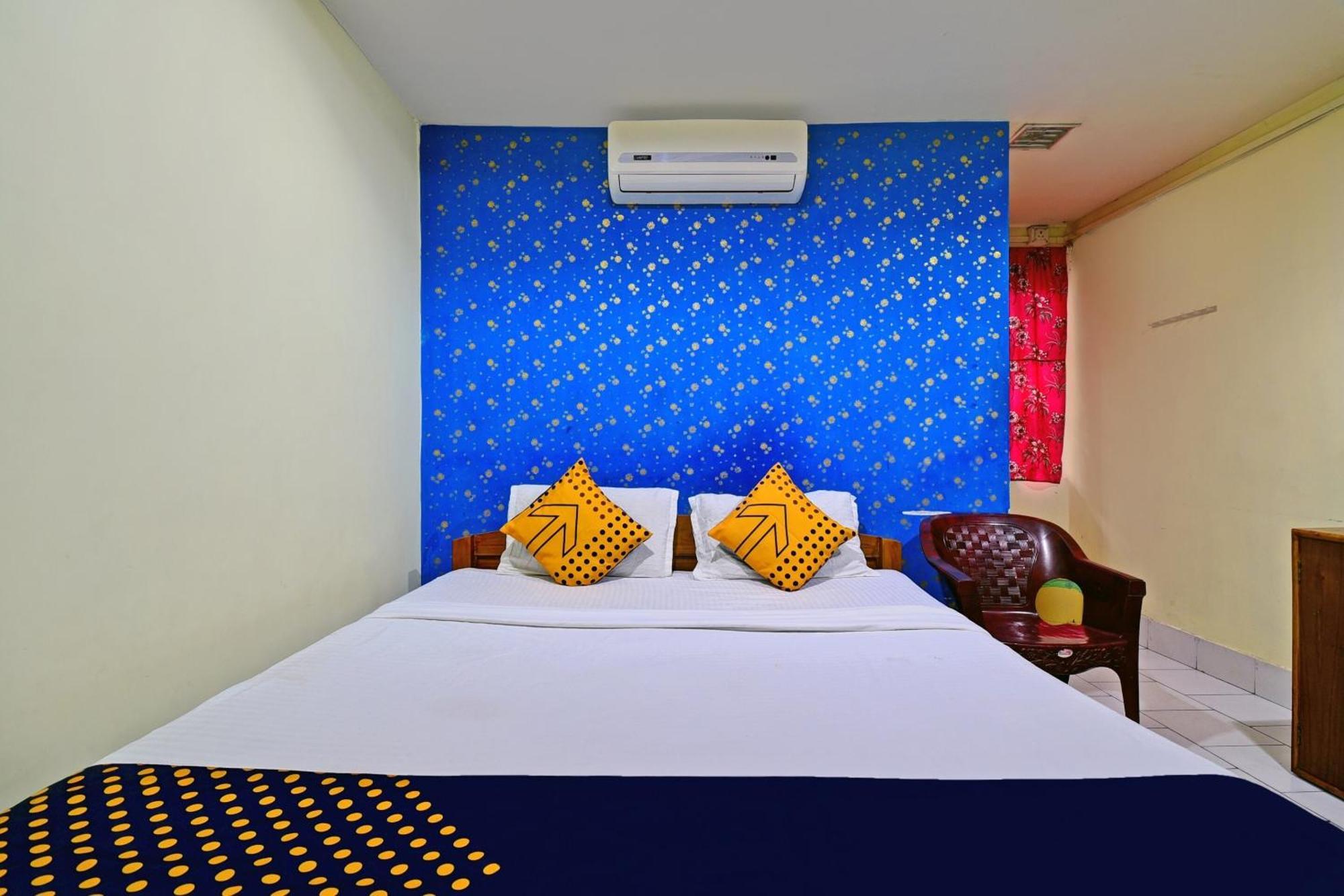 Oyo Flagship Thank You Lodge Nac Dispur Exterior photo